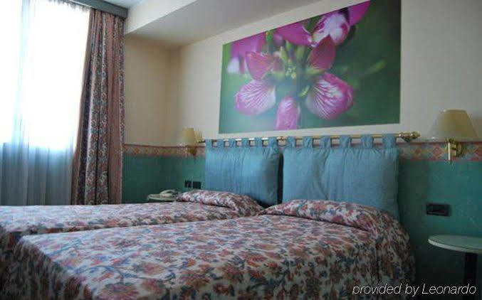 Green Hotel Settimo Torinese Esterno foto