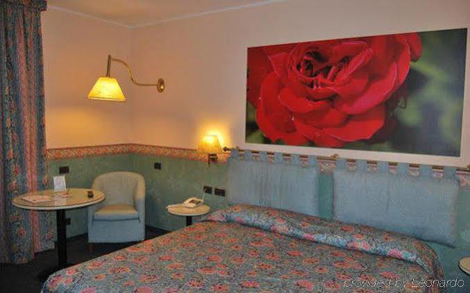 Green Hotel Settimo Torinese Esterno foto